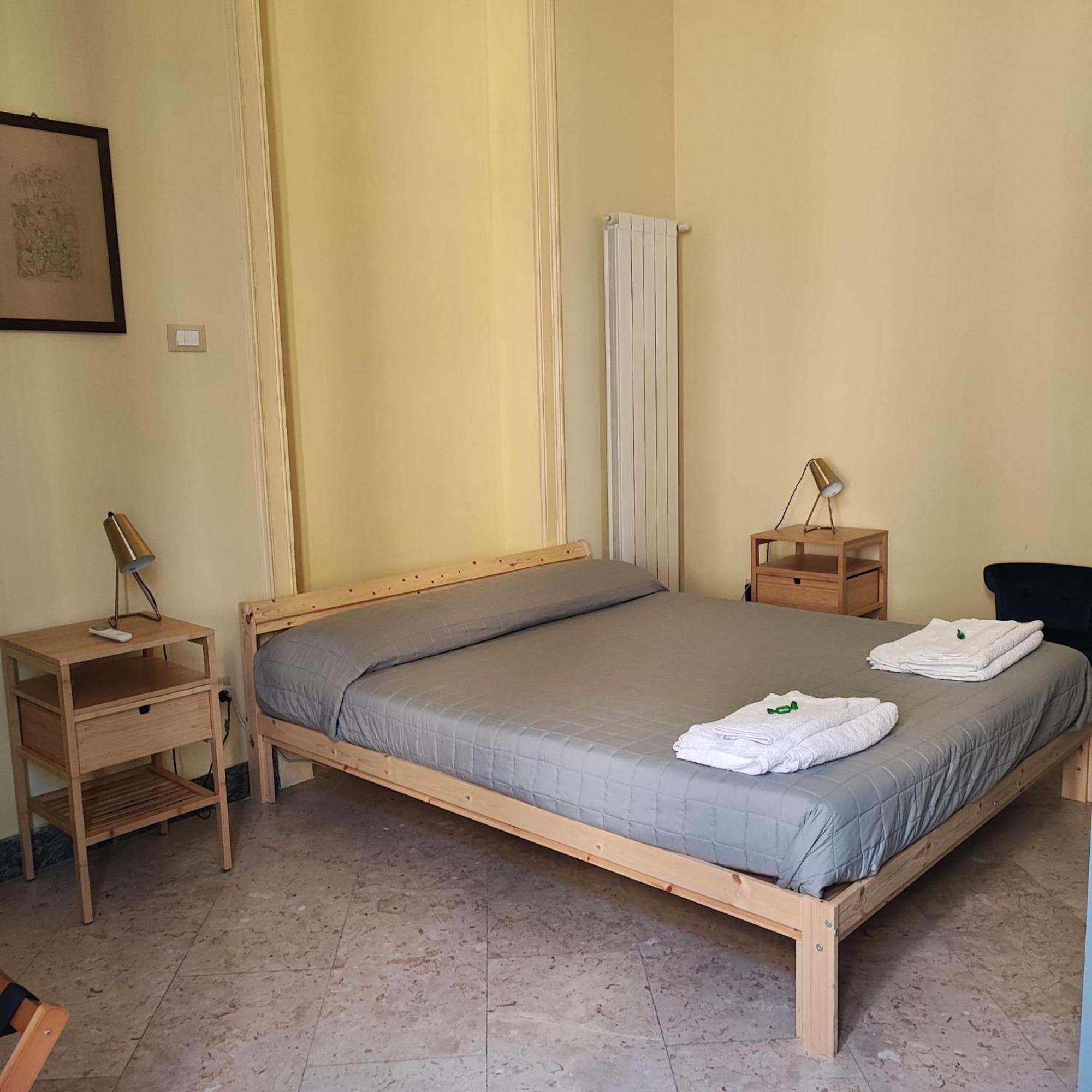 Casa Vacanze Da Ruggero Al Massimo Palermo Eksteriør bilde